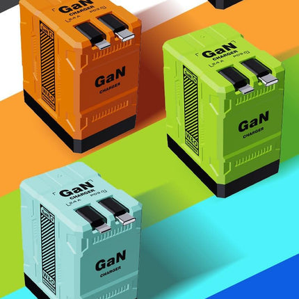 Universal GaN 120W Charger Plug with Dual Retractable Cable